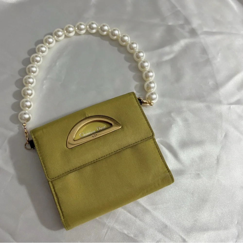 Authentic💚Dior wallet.Green